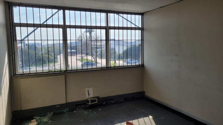 To Let commercial Property for Rent in Montague Gardens Western Cape